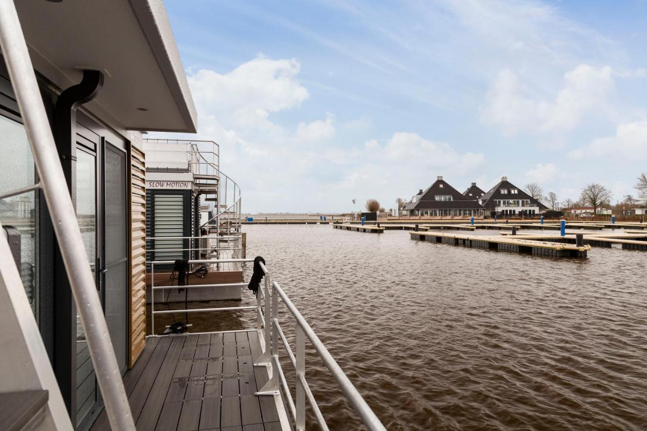 Welcome In - Houseboat 'Elysium' Met Eigen Aanlegsteiger Sneek - Offingawier Екстериор снимка