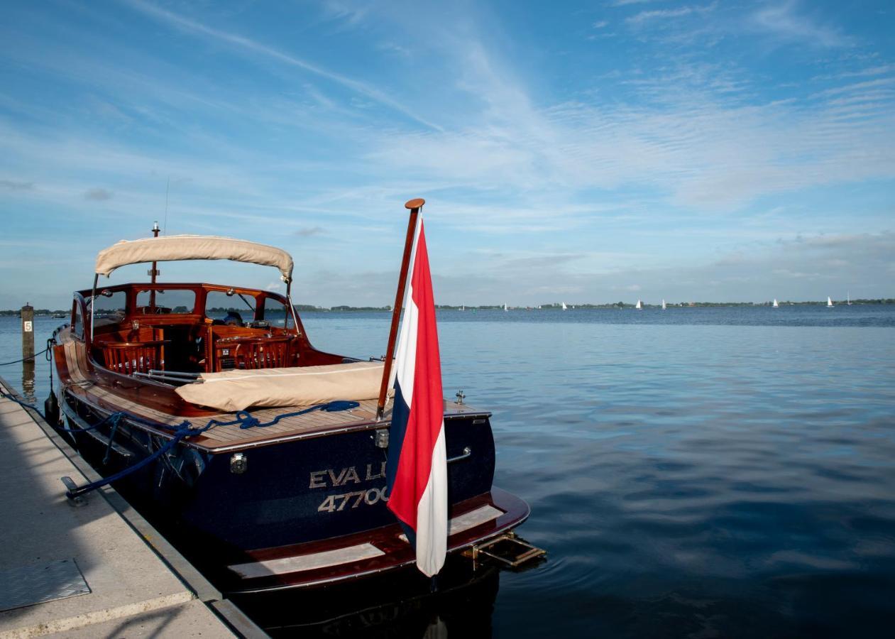 Welcome In - Houseboat 'Elysium' Met Eigen Aanlegsteiger Sneek - Offingawier Екстериор снимка